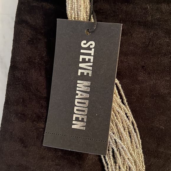 NWT Steve Madden Nordstrom Velvet Evening Bag with Beaded Tassle - Picture 3 of 5